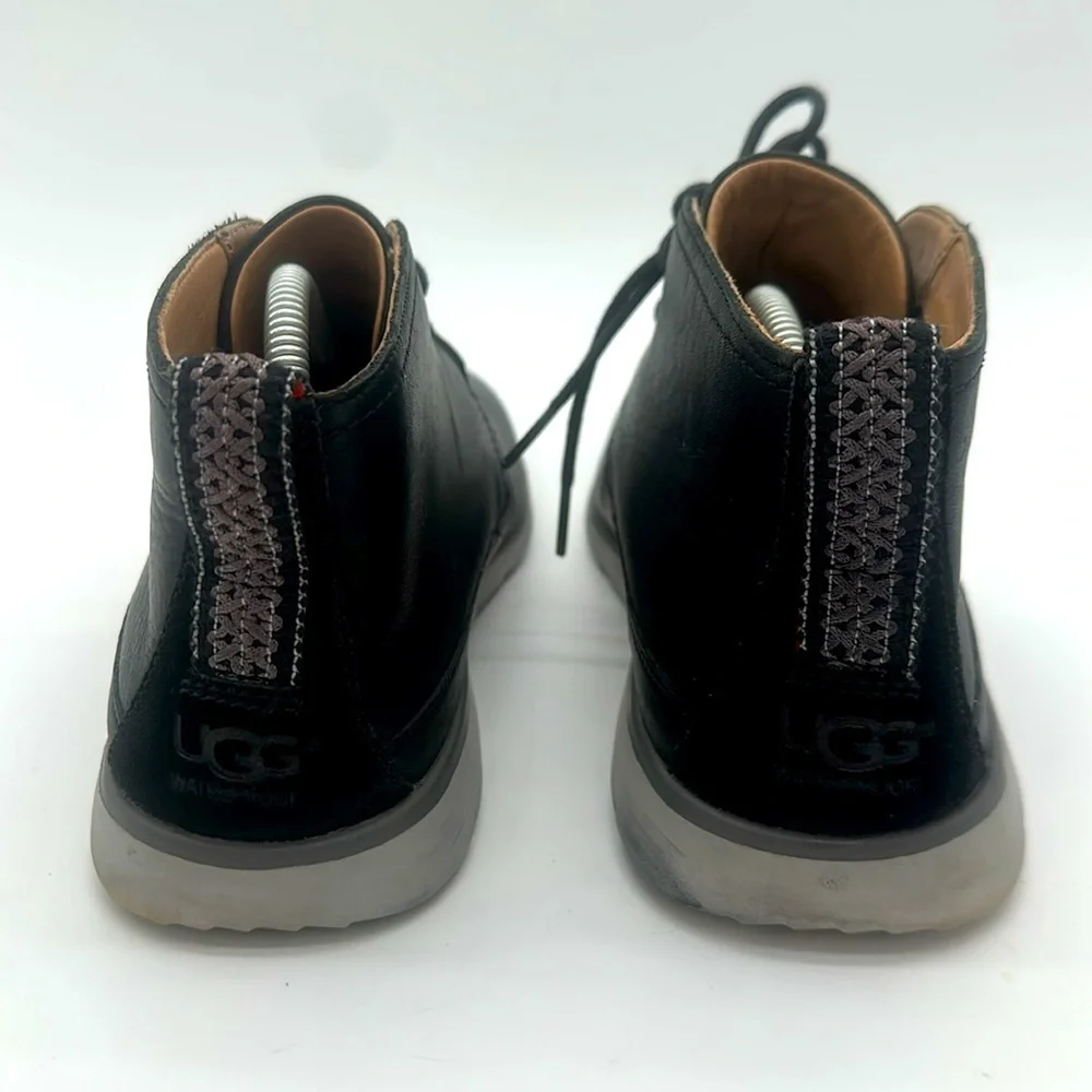 UGG Freamon Waterproof Chukka Ankle Leather Boots Black 1017277 Mens Size 9.5